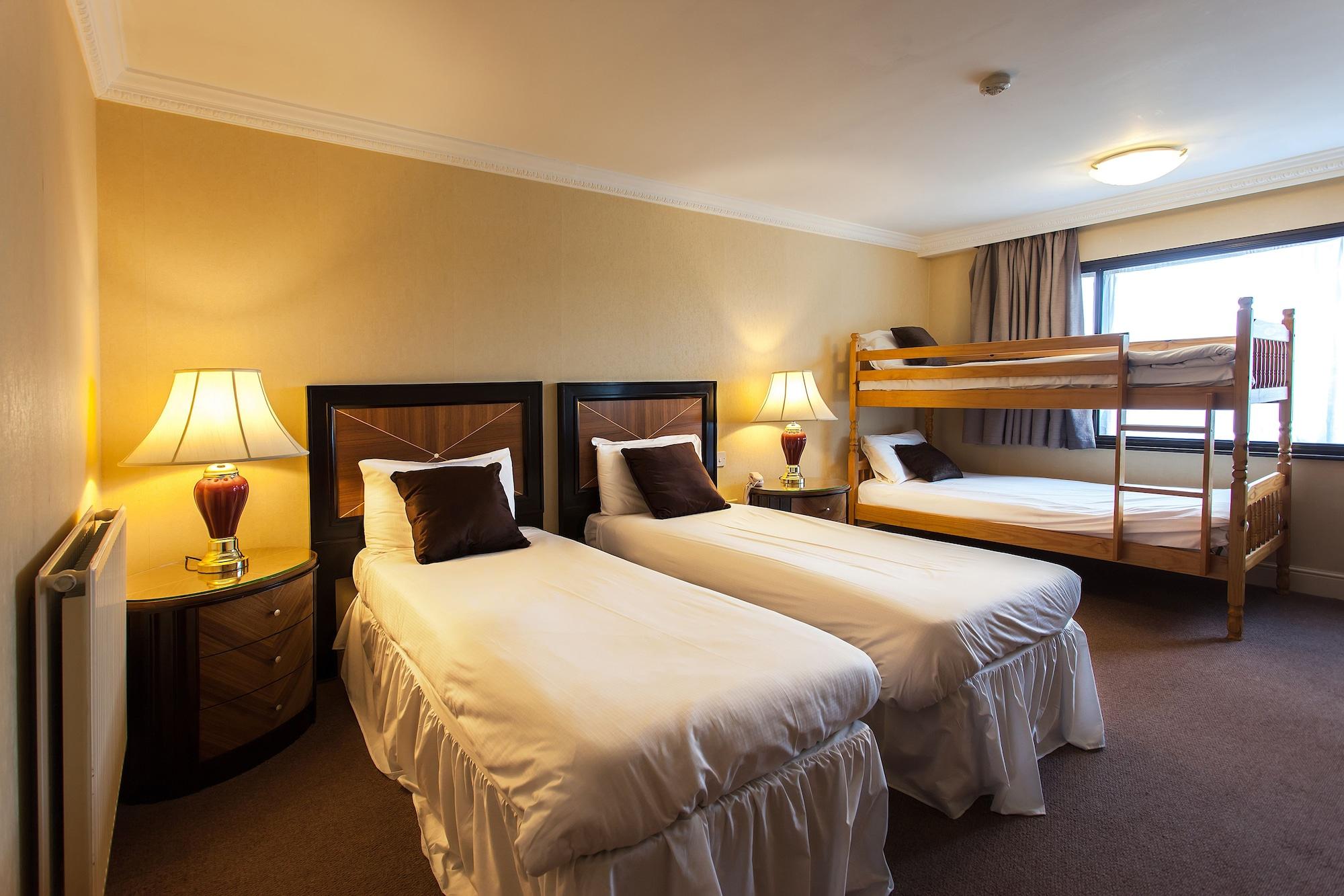 Europa Gatwick Hotel&Spa Crawley  Zewnętrze zdjęcie